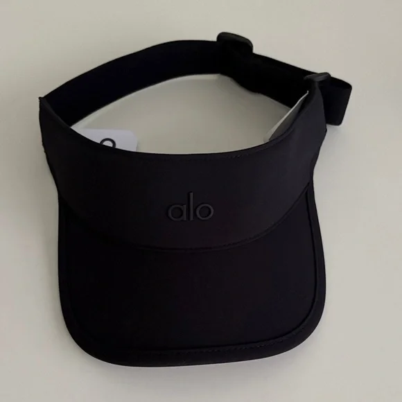 NWT Alo Yoga Performance Eclipse Visor Black